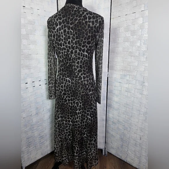 KATE AND LILY Maxi Dress - Picture 3 of 8